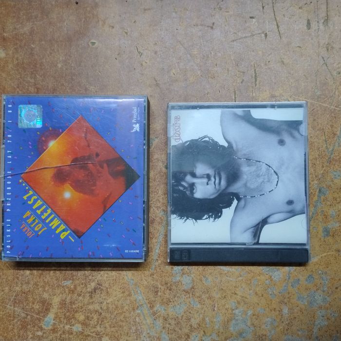 Płyty CD z muzyką.
