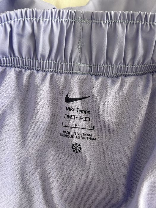 Calcões running Nike Tempo