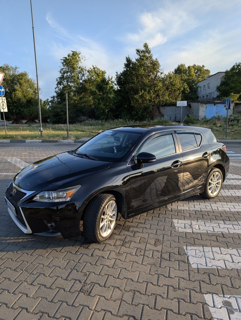 Lexus CT200 gibrid, лучший вариант для Девушки!