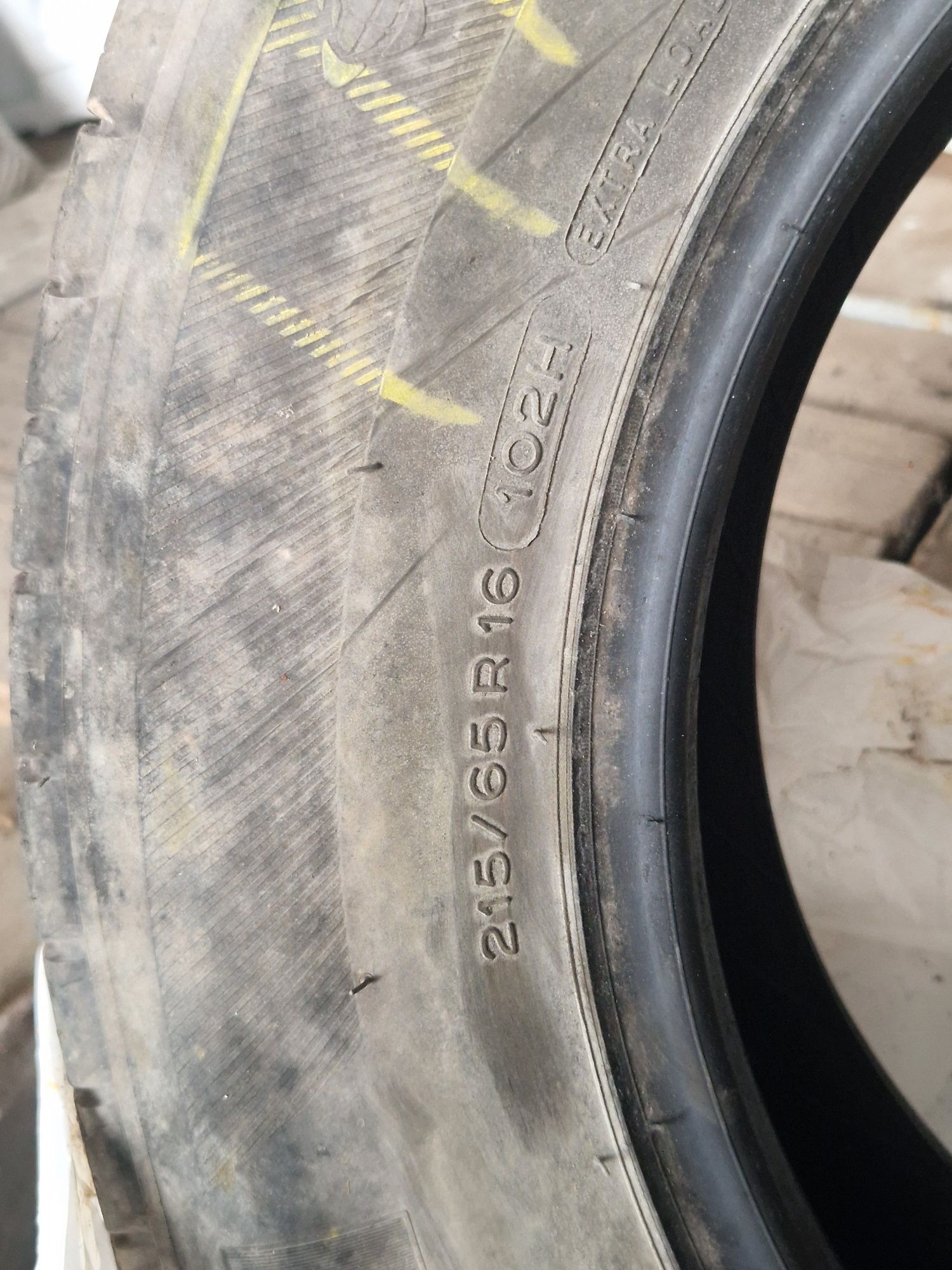 Шини Michelin 215/65 R16 Latitude TourHP