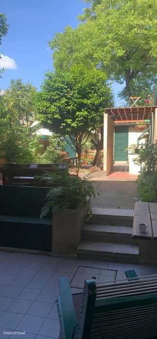 Quarto - localizado em Paranhos Porto