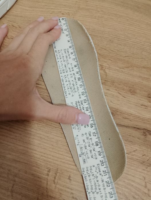 Хайтопи(кросівки) на дівчинку H&M 22 см