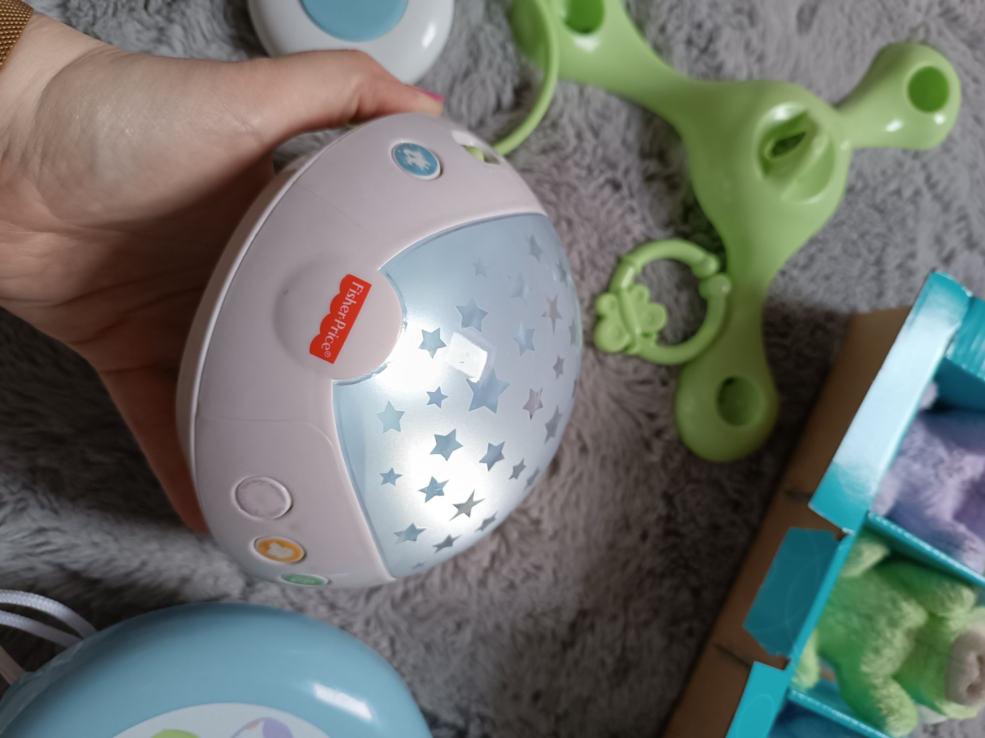 Projektor gwiazd Fisher Price z pilotem, karuzela do łóżeczka, usypiac