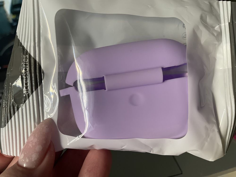 Ударостійкий м’який силіконовий чохол на AirPods Pro