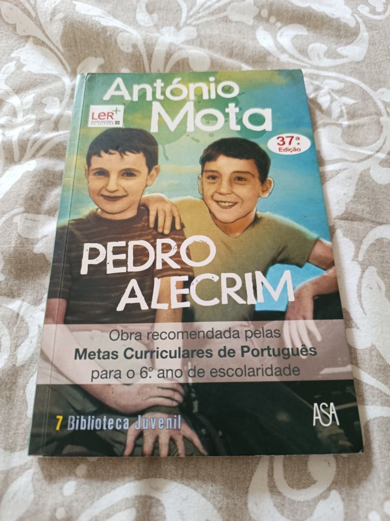 Pedro Alecrim
Livro por António Mota