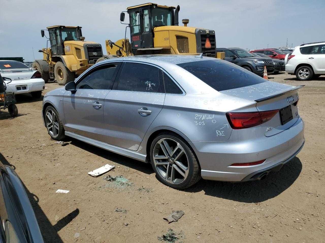 AUDI A3 8V 2012- Морда / бампер / крила / капот / в колір / Б/У та ін