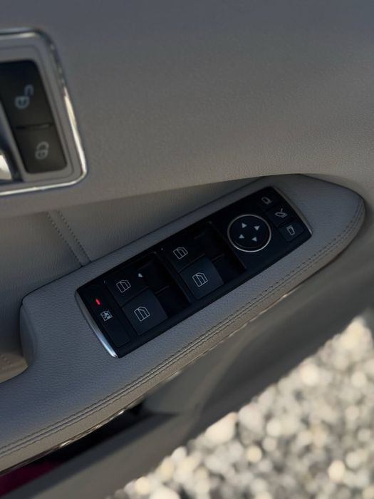 Мерседес 212 2011 1.8 Бензин