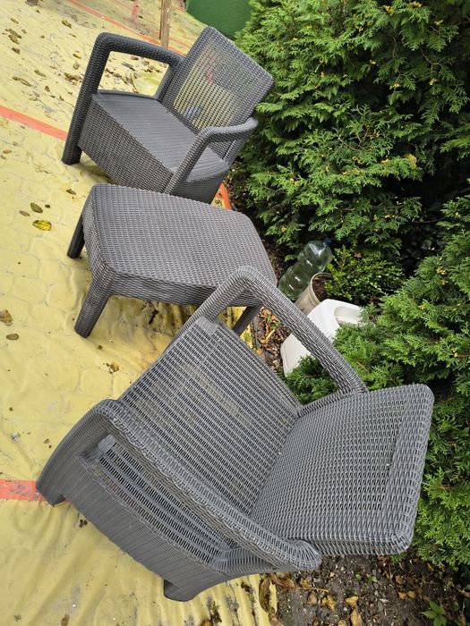 Meble ogrodowe komplet