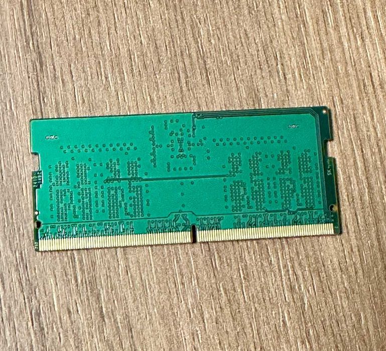 Оперативна пам'ять Hynix DDR5 8GB 5600 MHz SO-DIMM