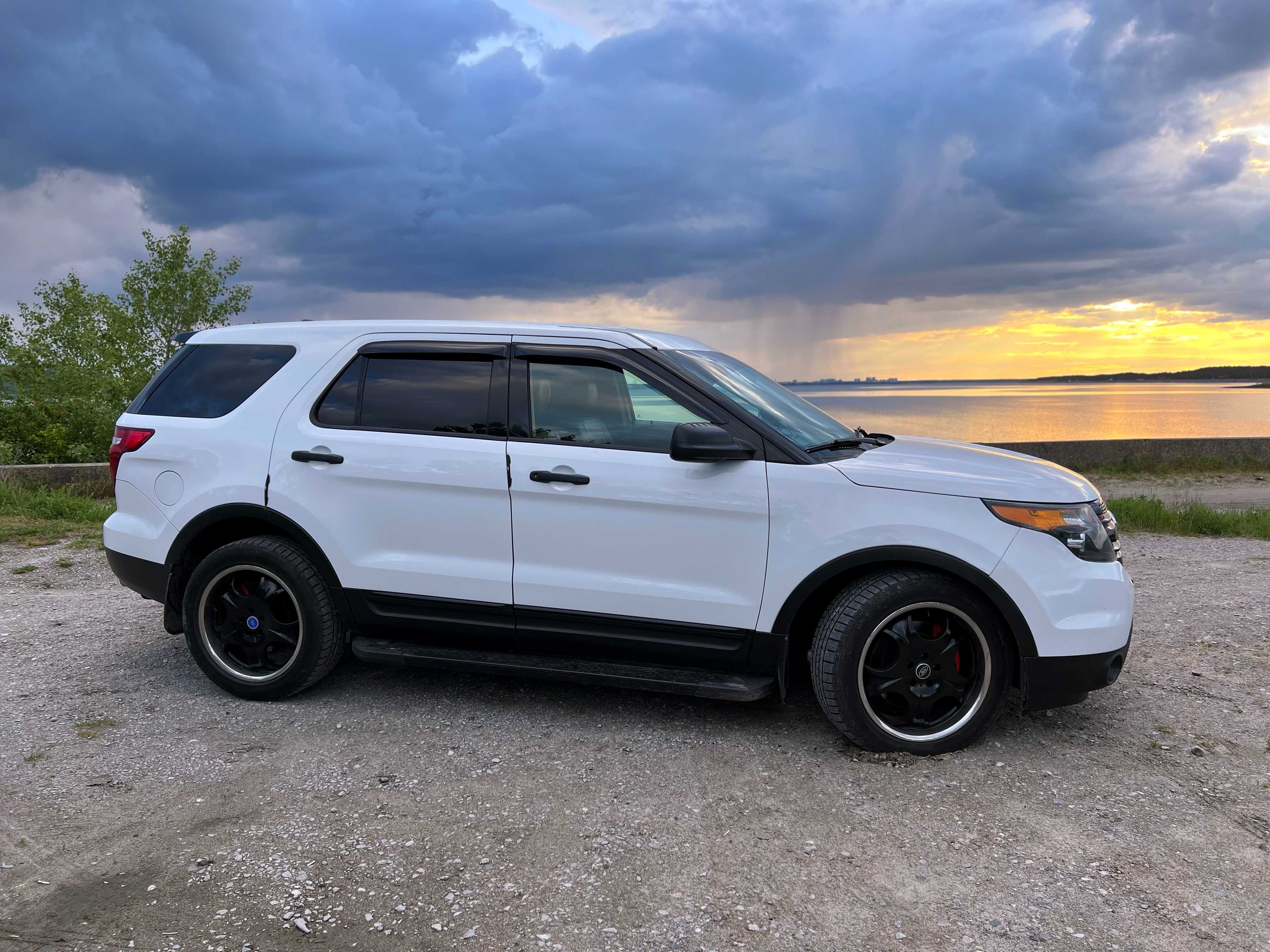 Ford Explorer 2015 XLT AWD