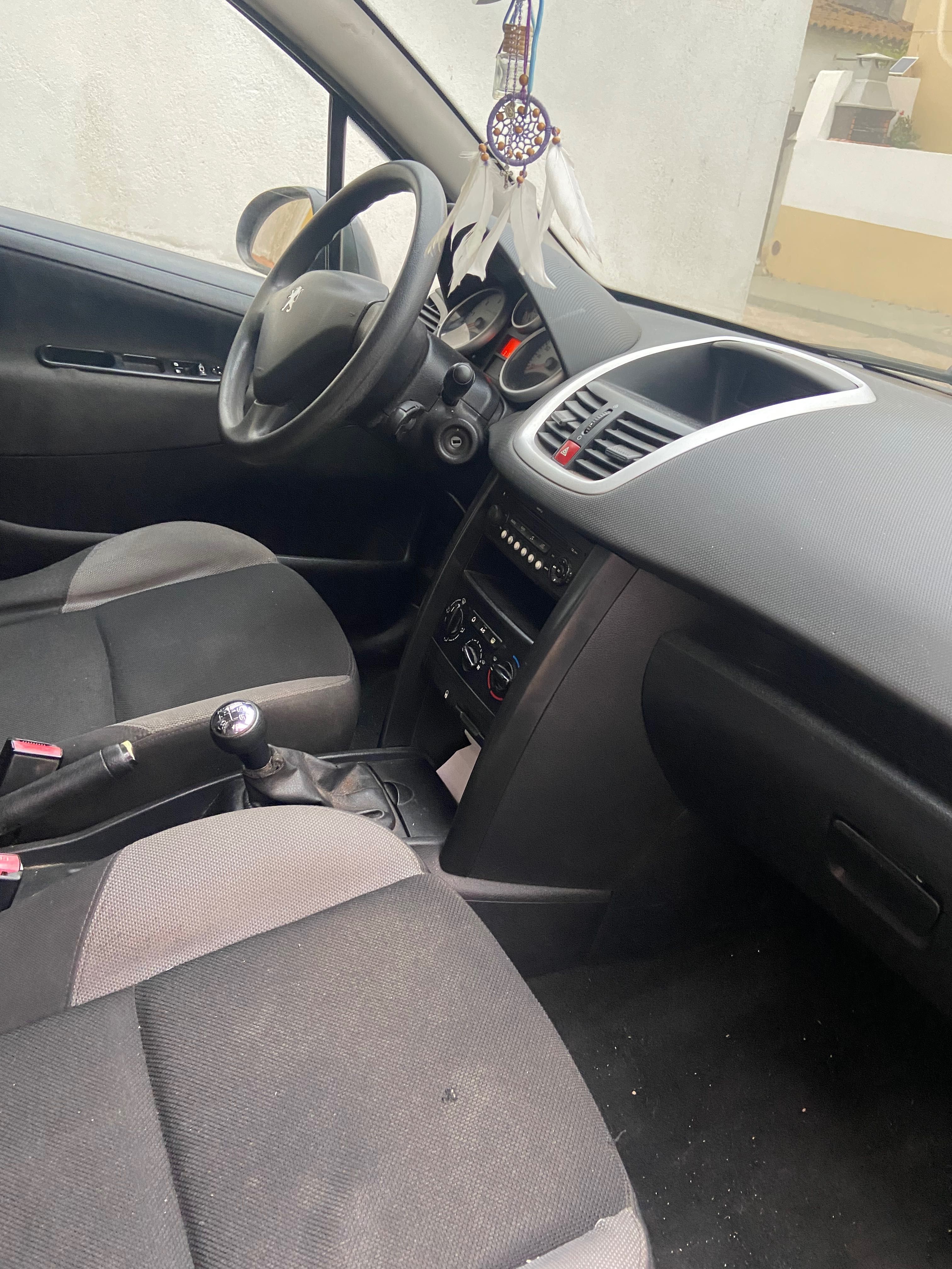 Vendo Pegeut 207 HDi