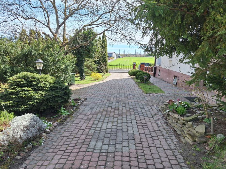 Przestronny dom na obrzeżach Kozienic