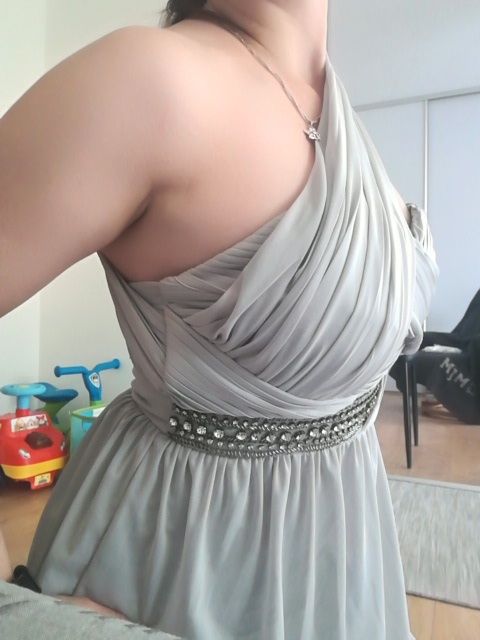 Sukienka wieczorowa piekna elegancka szara cekiny M