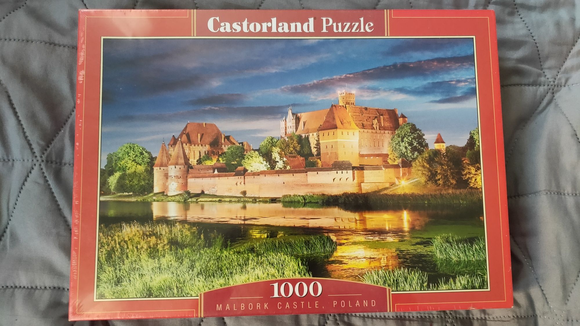 Nowe puzzle zamek w Malborku 1000 Castorland