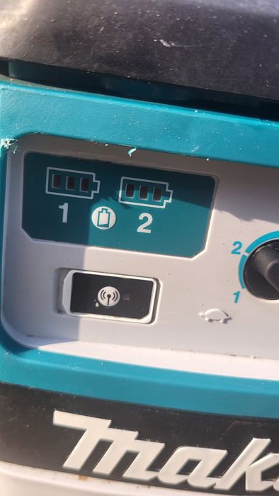 Пилосос акумуляторний Makita DVC157L 36V