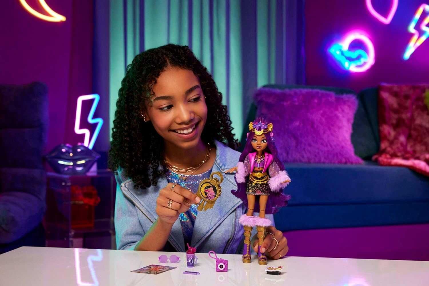 Монстер Хай Клодін Вульф Monster High Clawdeen Wolf Festival Themed