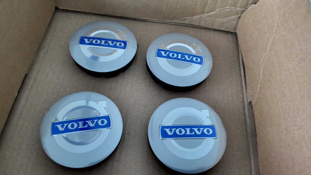 NOWE dekielki logo Volvo srebrno niebieskie 56mm komplet 4 sztuk