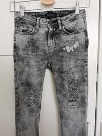 Spodnie jeansowe z napisami Mohito 32 XXS