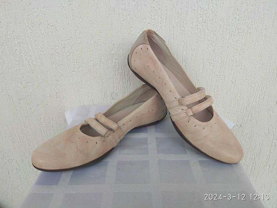 Кожанние туфли,балетки Clarks р.41-41.5