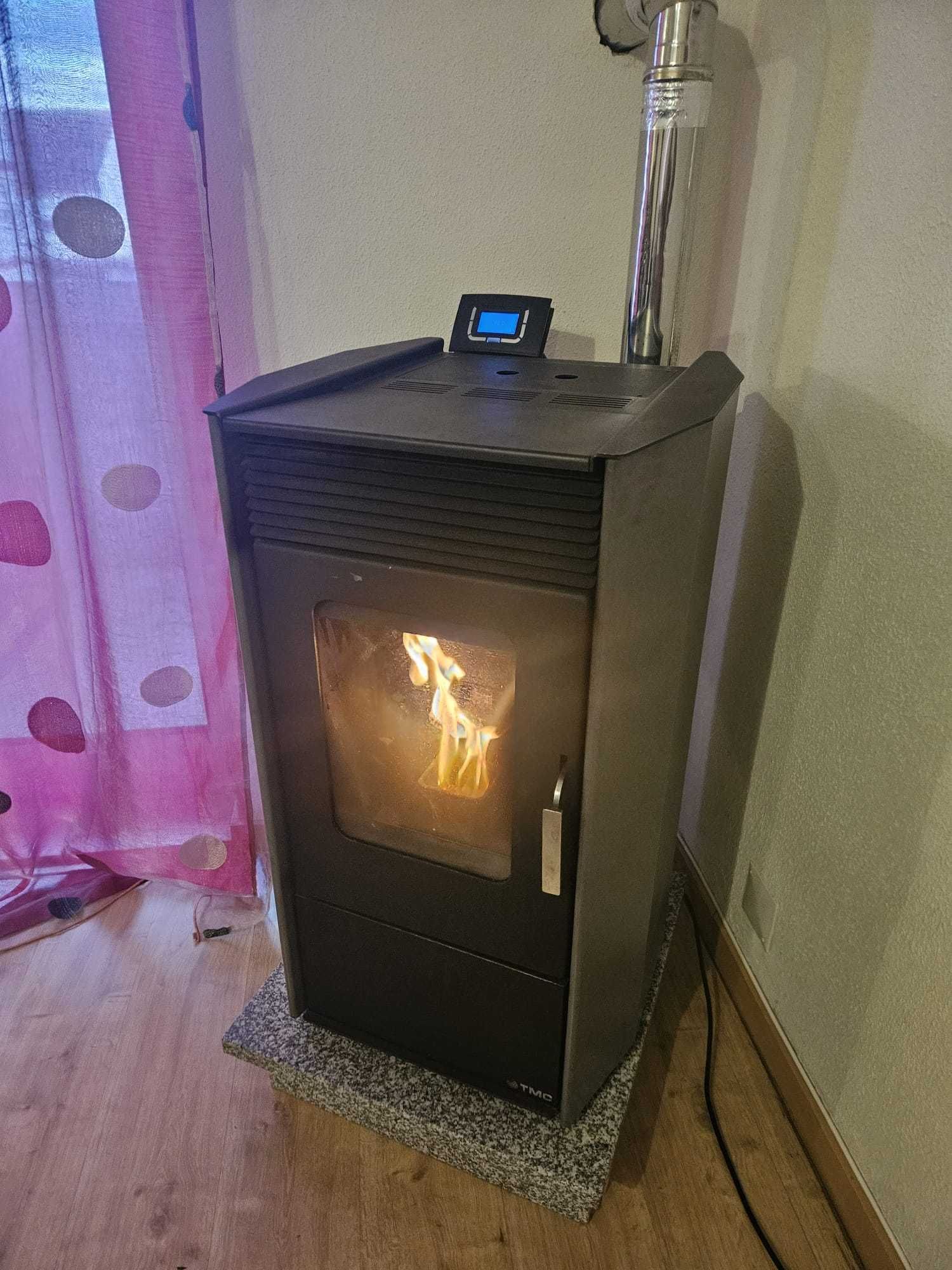 Salamandra de Calor a Pellets ODEM 207 em Excelente estado