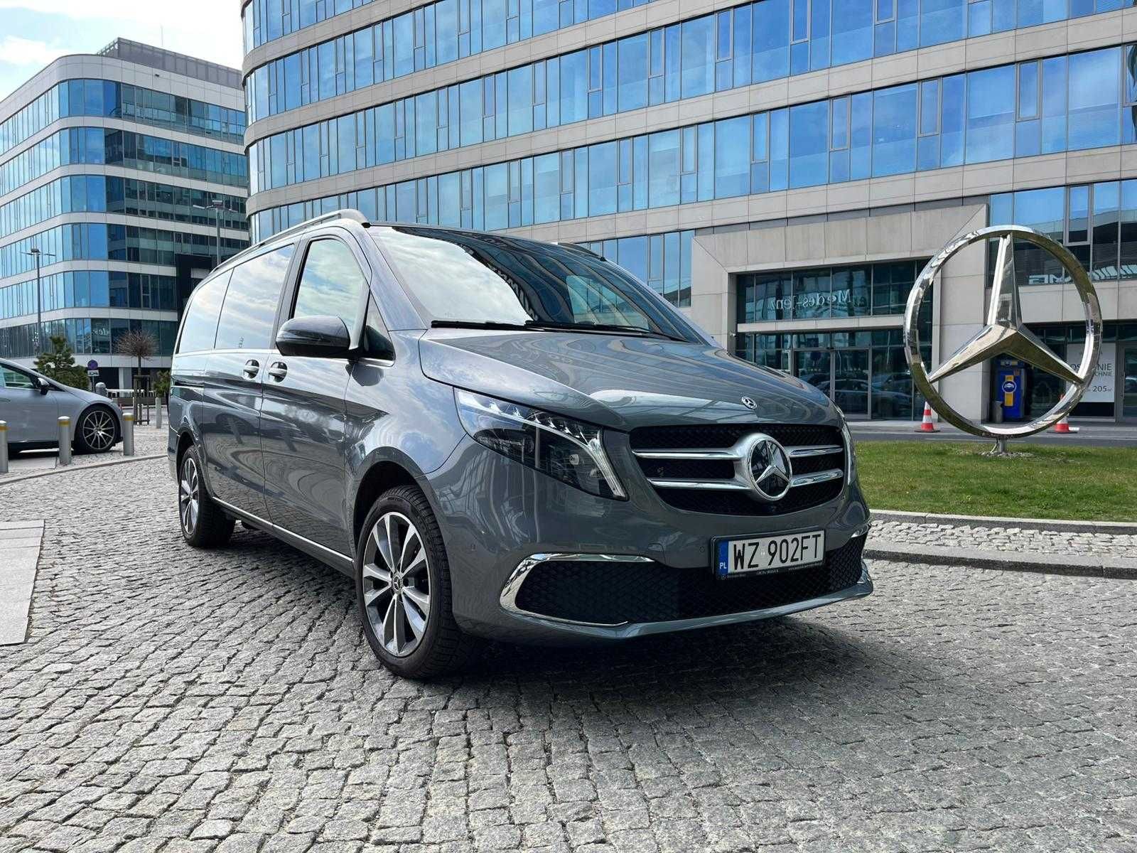 Wynajem Busa VIP, Ekskluzywna V-Klasa 300d 4x4 (7 osób) Automat, 240KM