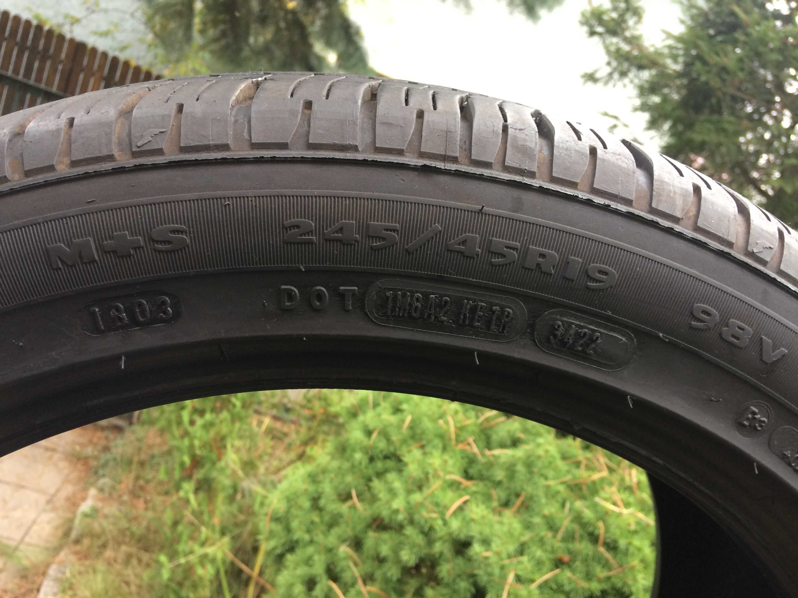 4x  245/45R19 98V Goodyear Eagle Touring