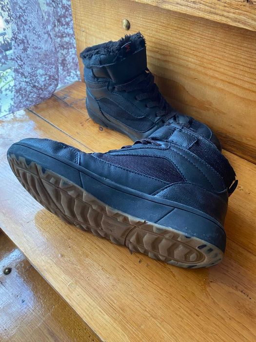 Кросівки (Кроссовки) дитячі зимові високі H&M в ідеалі.Устілка 21-21,5