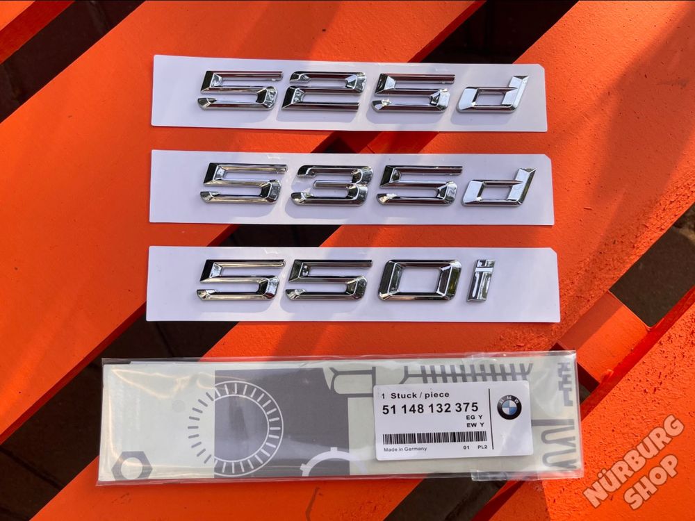 Шильдик на багажник BMW 4 5 6 серии цифры эмблема E39 E60 F10 F32 F12