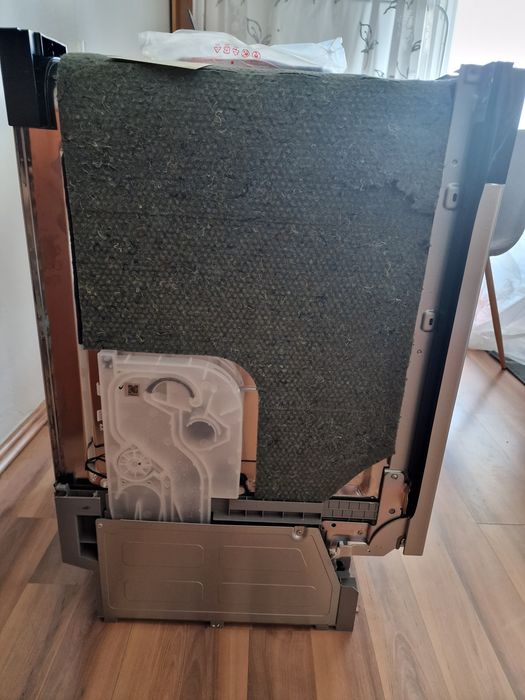 Zmywarka pod zabudowę