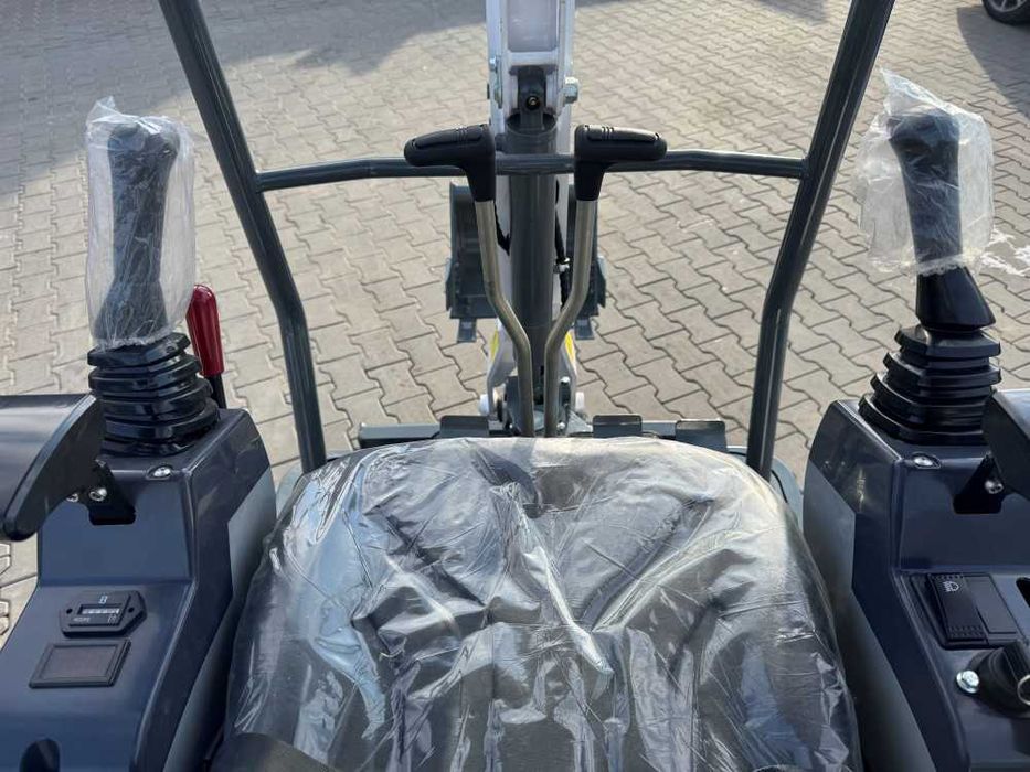 Mini Koparka XTM X10S PRO 2025 Chłodnica Oleju, ZULBiT Olsztyn