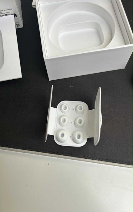 apple airpods pro 2