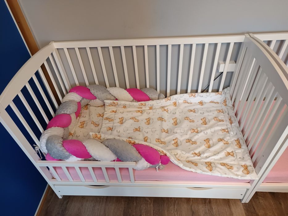 Sprzedam łóżeczko dziecięce