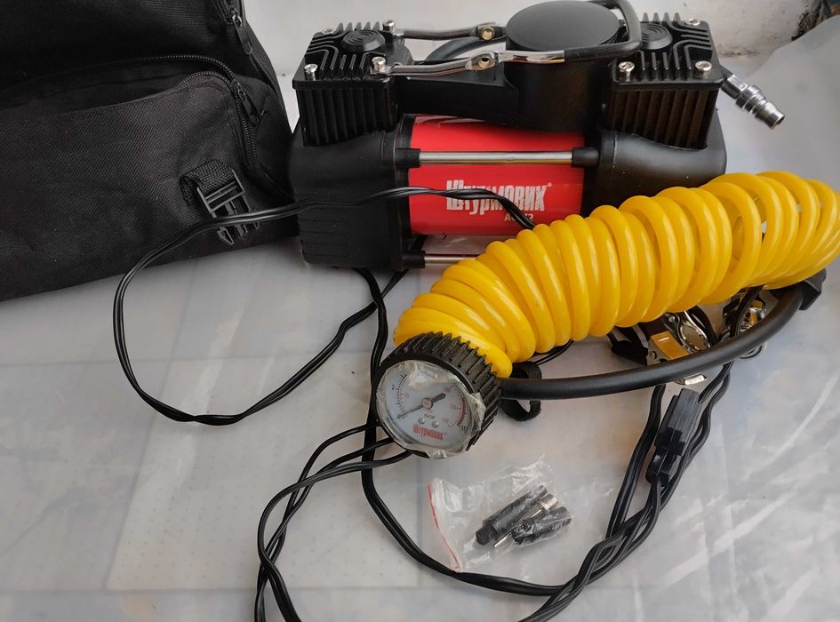 Компресор автомобільний двохпоршневий 90л/хв Штурмовик АС-72