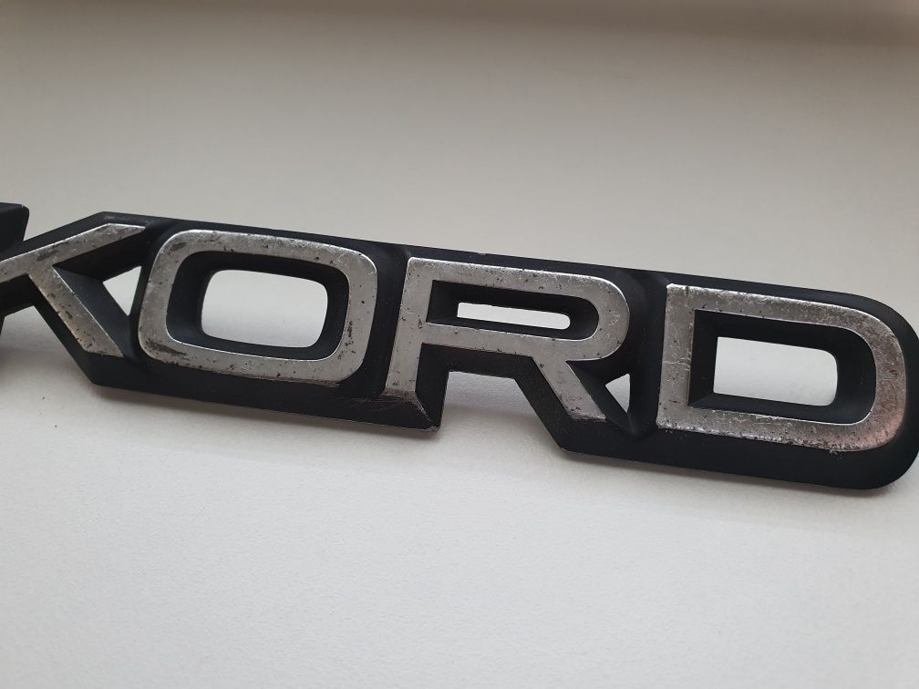Opel Rekord emblemat napis