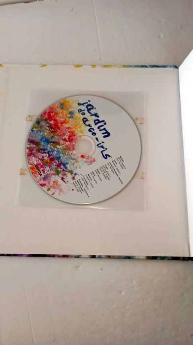 Jardim do Arco-Iris - livro + CD