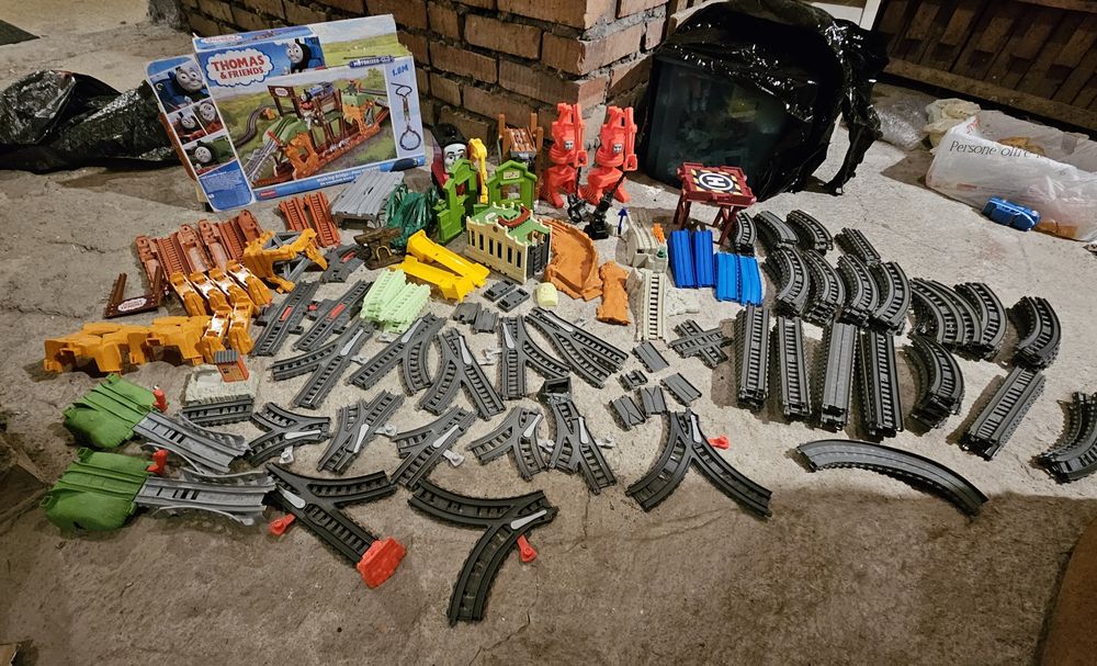 Zestaw torów Tomek I Przyjaciele + akcesoria