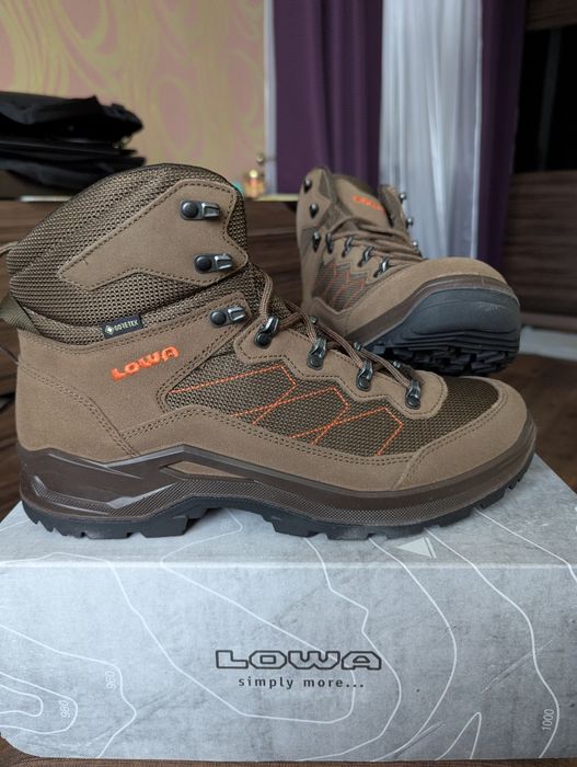 Черевики Lowa Taurus Pro GTX US11, EU44,5