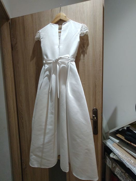 Sukienka komunijna, alba