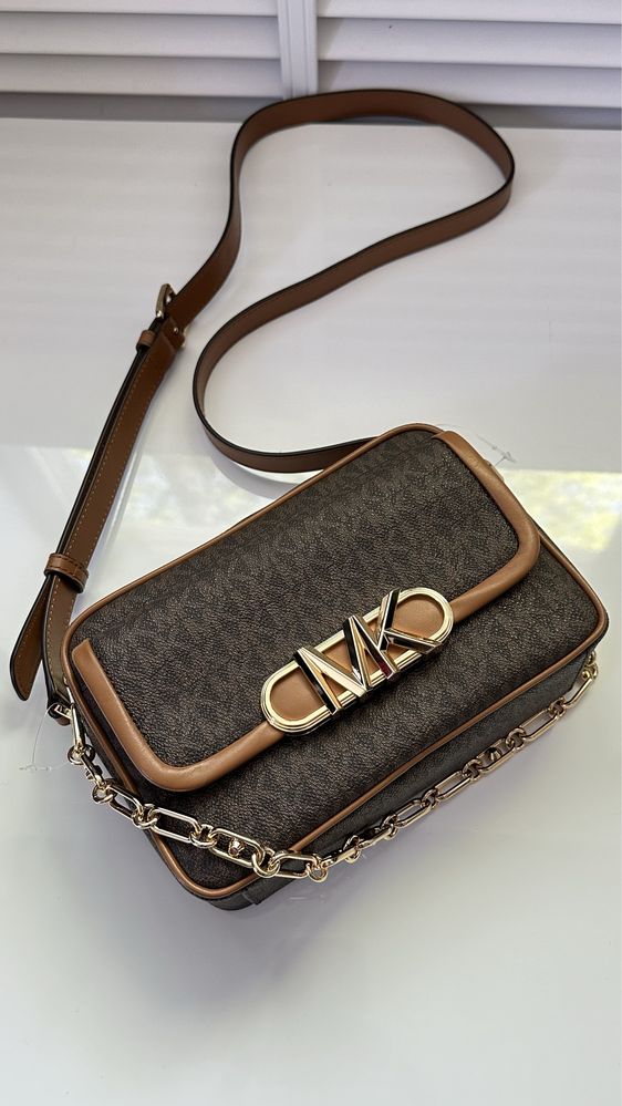 Коричнева сумка Parker Medium Brown Michael Kors