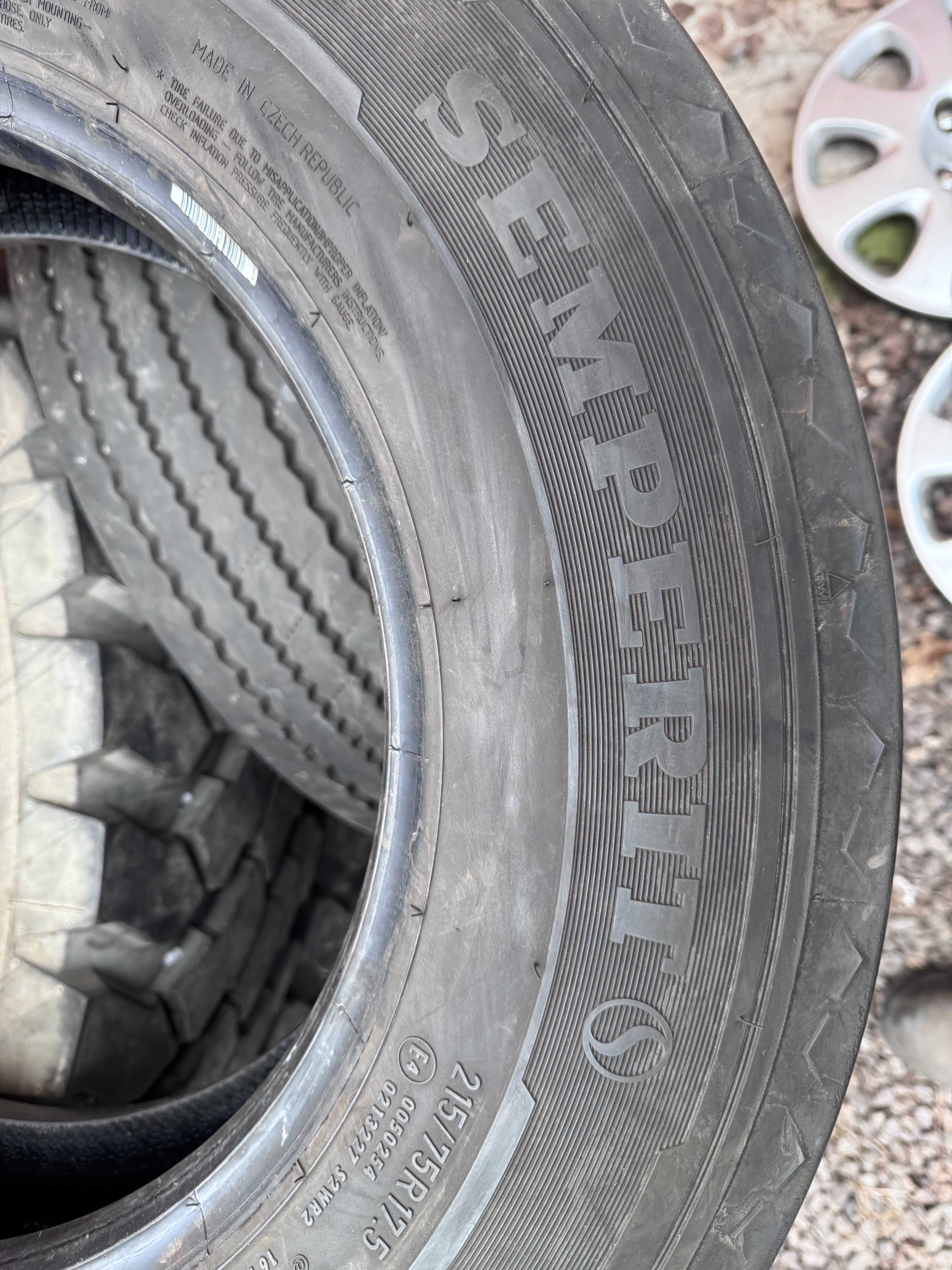 1 вантажна шина SEMPERIT 215/75 R17,5 Runner T3, грузова резина