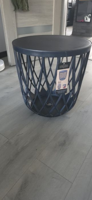 Kosz stolik siedzisko