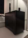 Kompaktowy komputer do gier i do pracy 7800X3D RTX 5080 32GB g