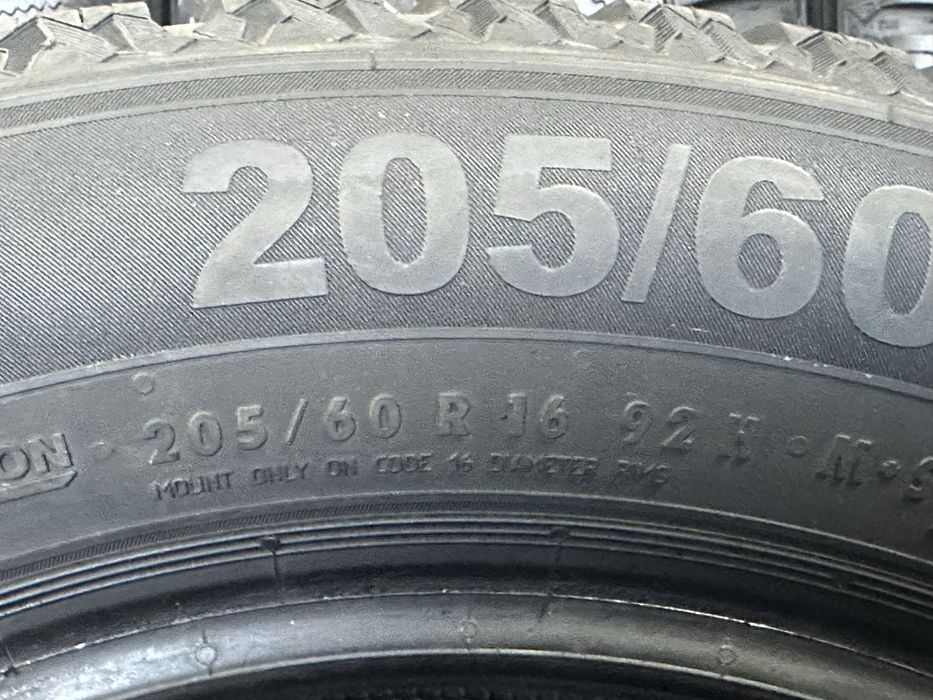 Зимові Шини Semperit 205/60/16 Speed-Grip 5