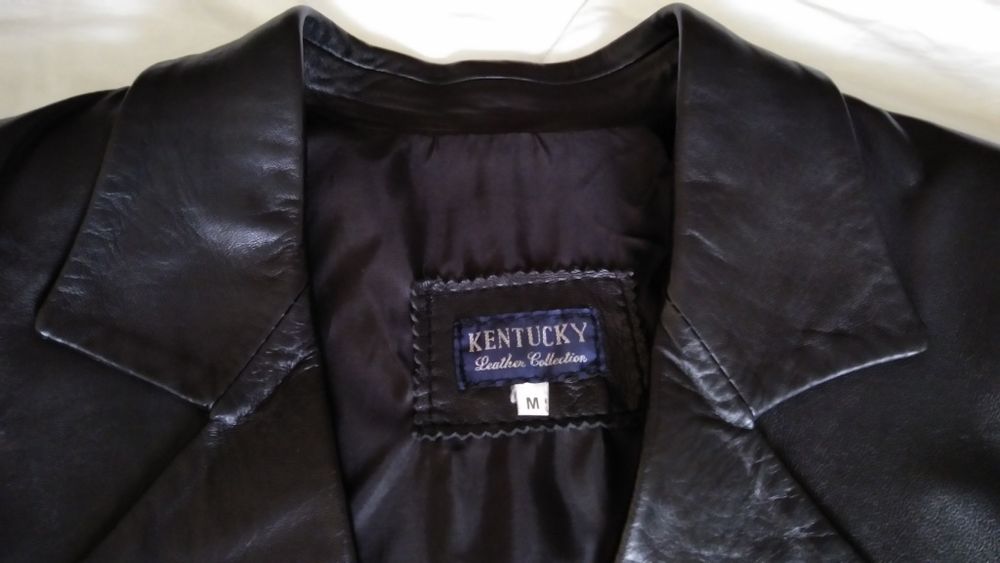 Casaco de Cabedal Preto