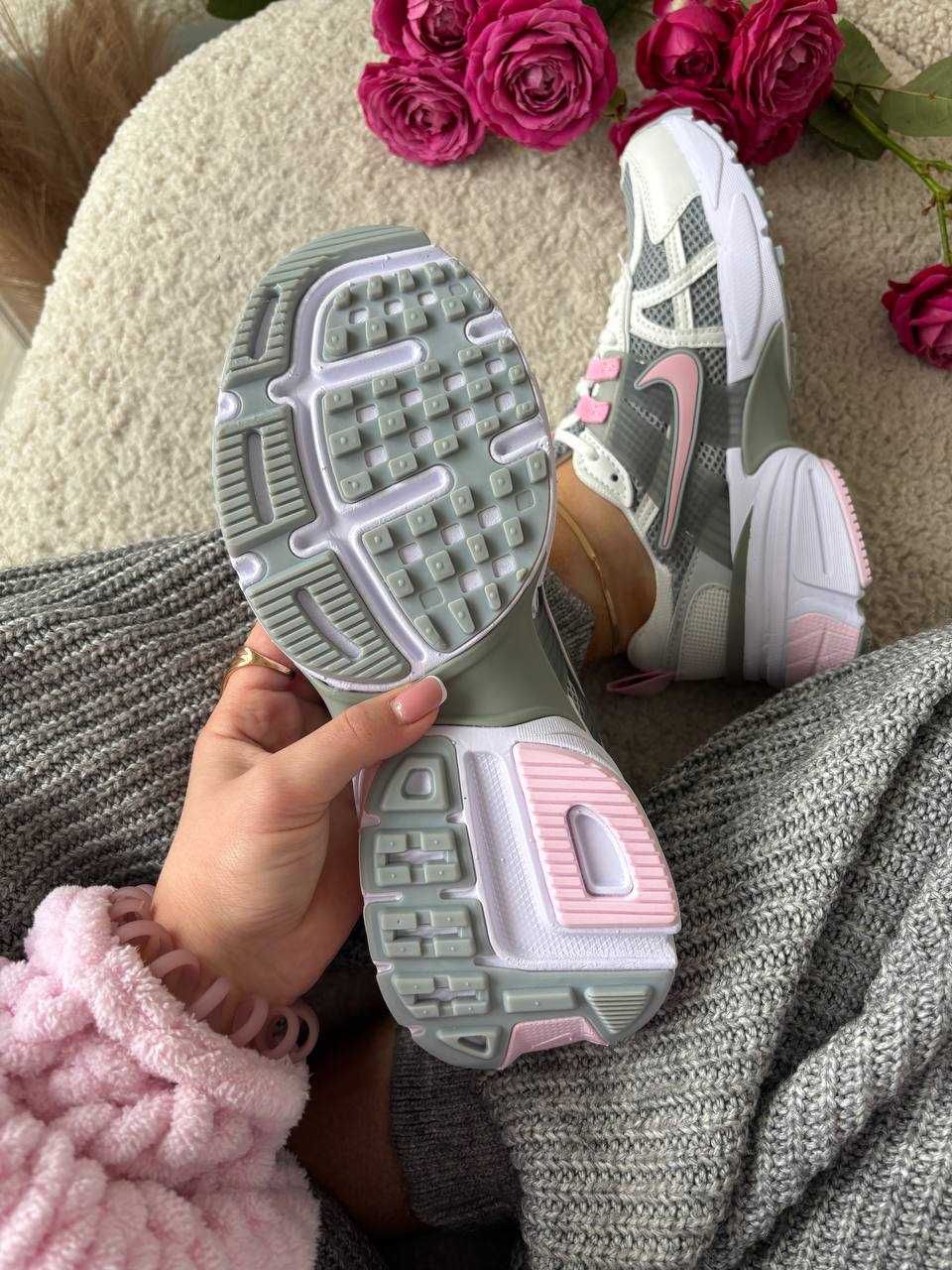 ‼️ Кросівки Nike V2K Runtekk White Grey Pink