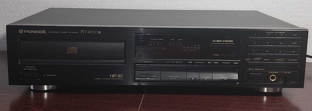 CD проигрыватель Pioneer PD-4700