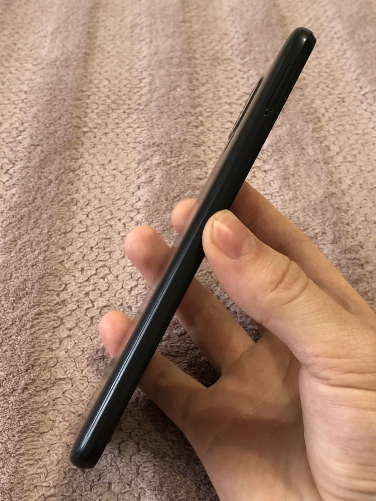 Телефон Realme C21 3/32gb Android 11