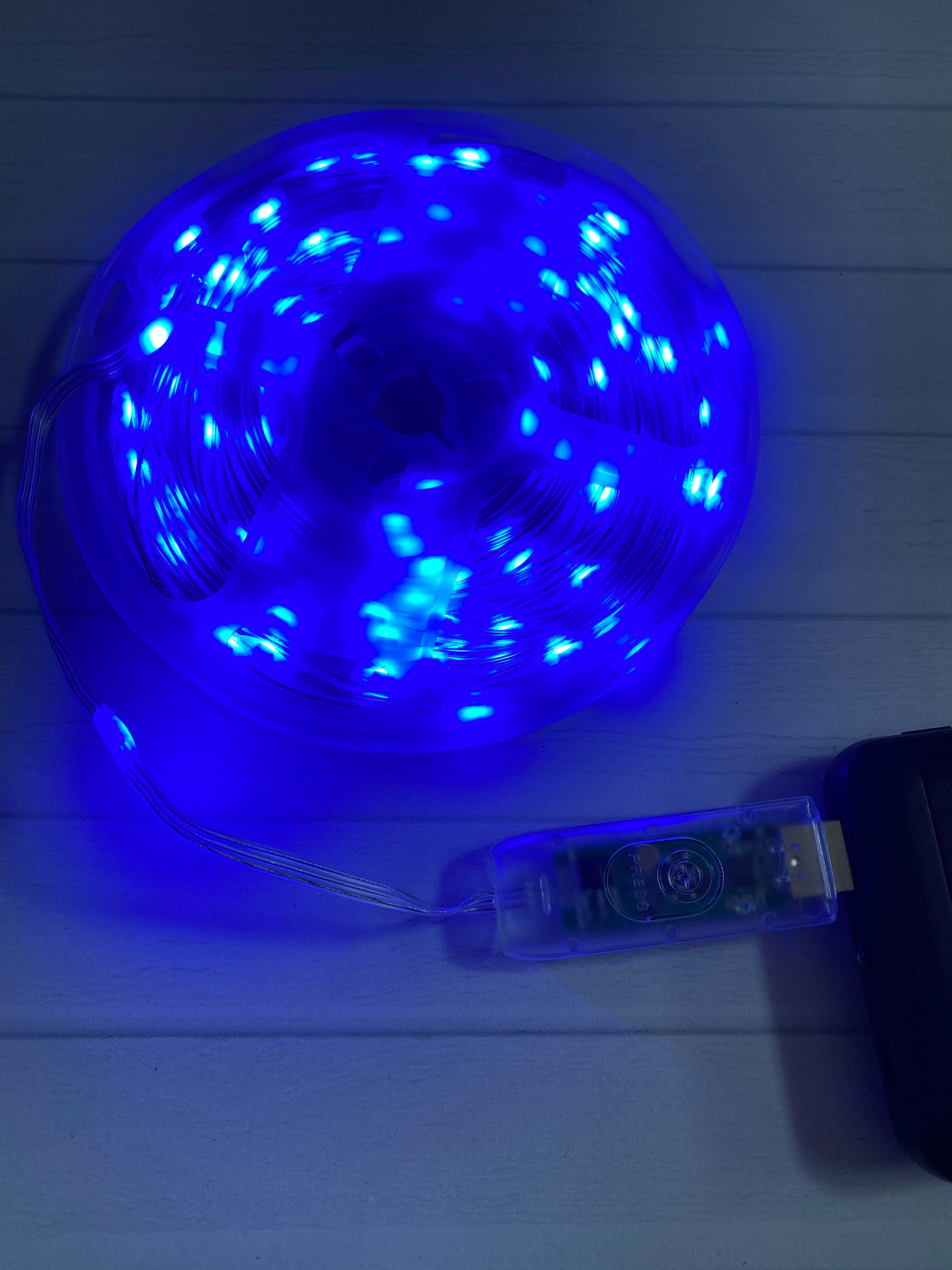 Світлодіодна LED стрічка RGB 10 м комплект, управління через телефон