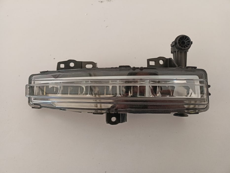 Range Rover L460 halogen LED prawy przód przedni