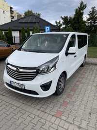 Wynajem Busa 9 osobowego OPEL VIVARO LONG